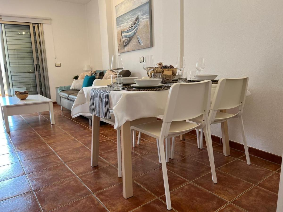 Apartamentos Vista Marina - El Medano מראה חיצוני תמונה