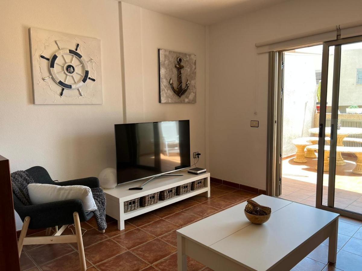 Apartamentos Vista Marina - El Medano מראה חיצוני תמונה